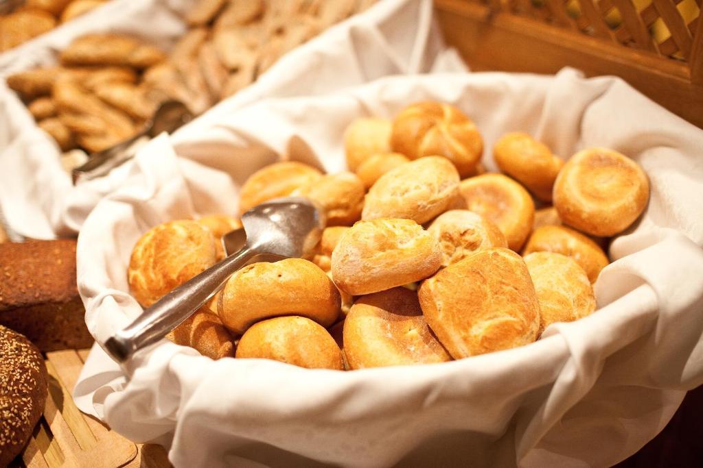 فندق غرونير باوم بريسّانوني المظهر الخارجي الصورة